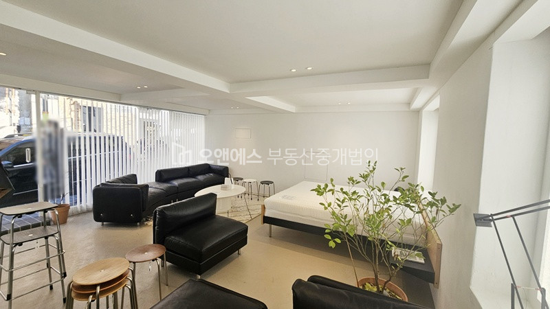 서울 용산구 이태원동 소월로 인근 가성비 좋은 통임대 사무실/상가 월세 매물번호 14815 사진 3