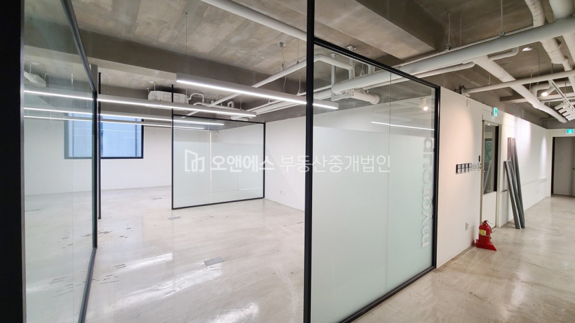 서울 용산구 한남동 고급 쇼룸/사무실 자리, 발렛가능한 빌딩 월세 매물번호 11238 사진 7