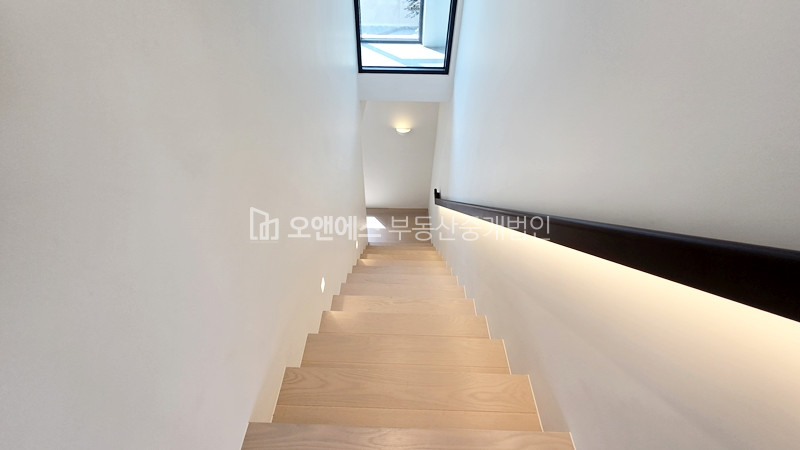 서울 용산구 한남동 유엔빌리지 미친 한강뷰, 넓은 집 매매 매물번호 15015 사진 8