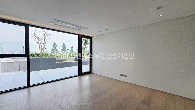 서울 용산구 한남동 유엔빌리지 미친 한강뷰, 넓은 집 매매 매물번호 15015 사진 21