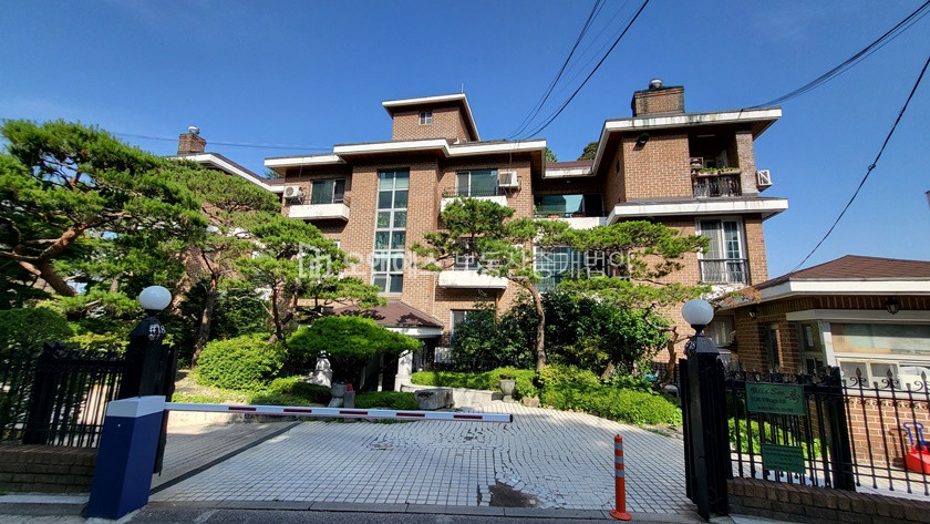 서울 용산구 한남동 UN빌리지 한강 영구조망 고급빌라 매매 매매 매물번호 11453 사진 1
