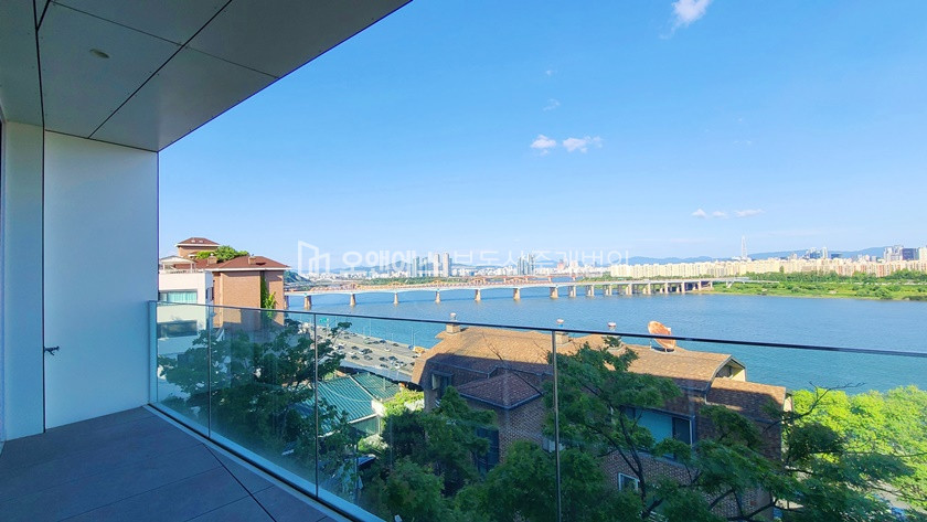 서울 용산구 한남동 한강뷰 나오는 스튜디오 타입 매매 빌라드그리움L 매매 매물번호 11592 사진 7