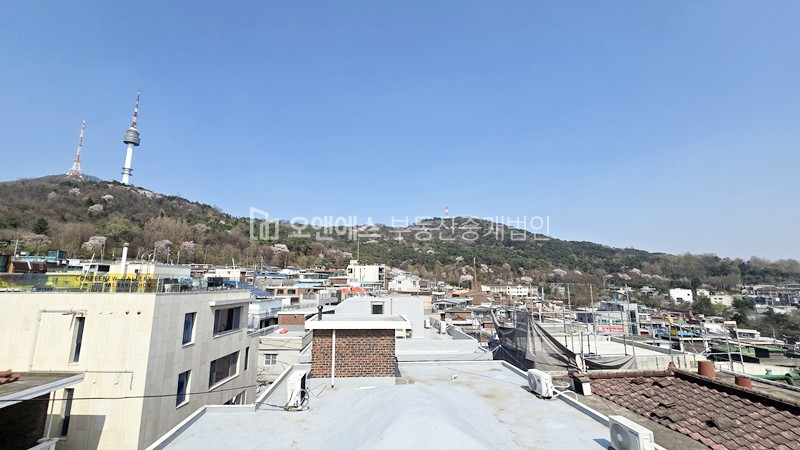 서울 용산구 용산동2가 카페, 공방, 스튜디오 뭘해도 잘어울리는 해방촌 자리 월세 매물번호 14928 사진 3