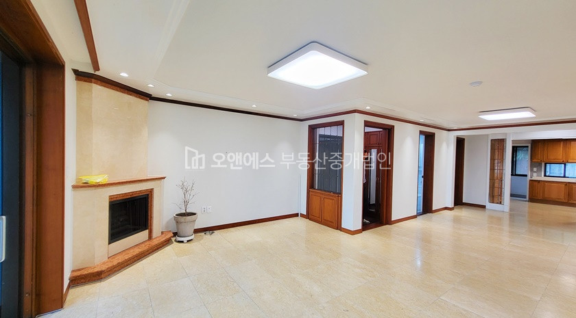 서울 용산구 한남동 유엔빌리지 고급 빌라 월세 월세 매물번호 15054 사진 1