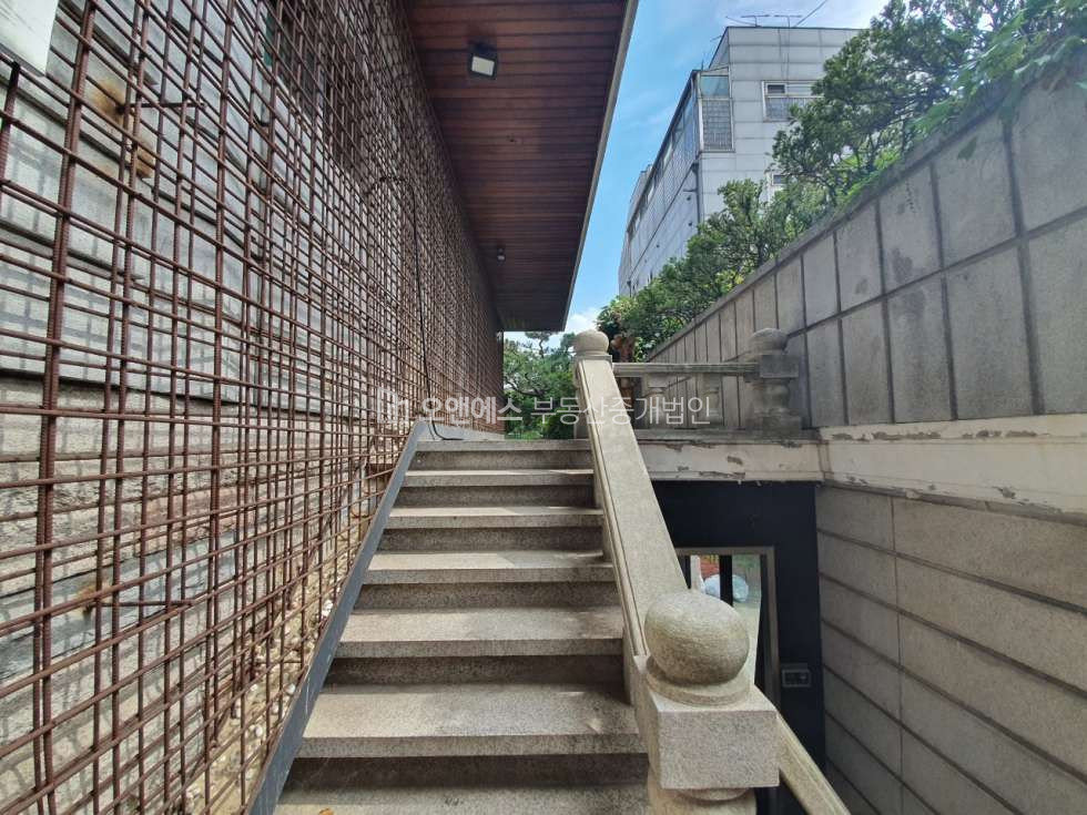 서울 용산구 이태원동 희소성O 마당있는 단독주택형 상가/사무실 월세 매물번호 14774 사진 10