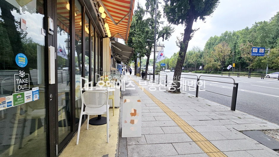 서울 용산구 이태원동 용산공원 인근 녹사평대로 통임대 건물 월세 매물번호 15121 사진 2