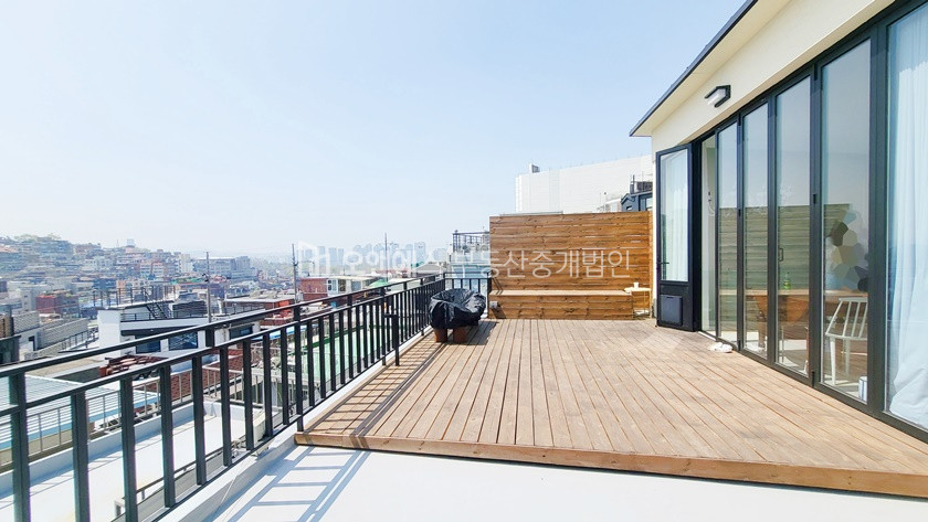 서울 용산구 이태원동 소월길 뷰가 멋진 복층세대 월세 월세 매물번호 15024 사진 2