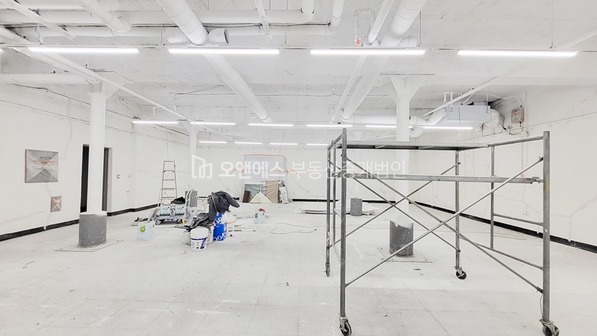 서울 중구 신당동 대로변, 올 리모델링 해주는 사무실~!! 월세 매물번호 12323 사진 1
