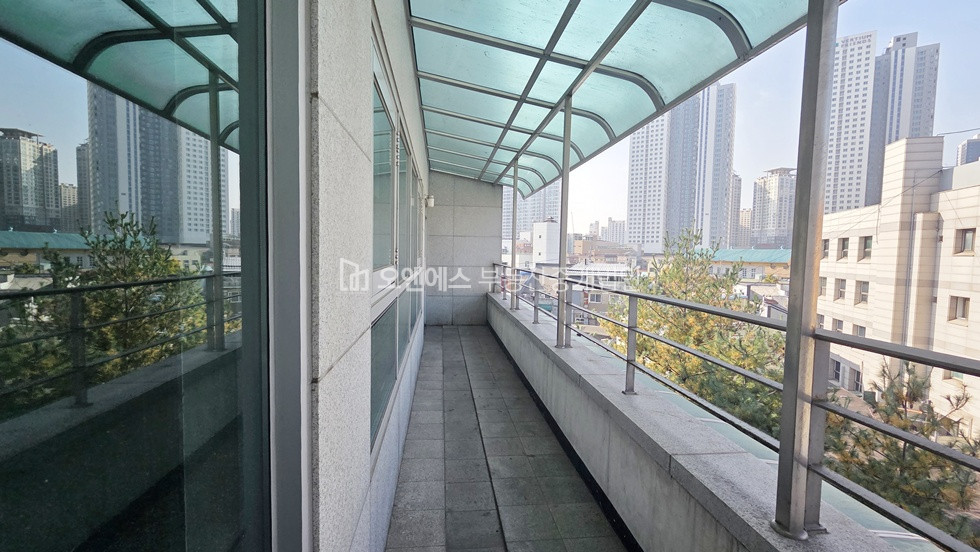 서울 용산구 용산동3가 삼각지역 대형평수 사무실 월세 매물번호 15261 사진 4