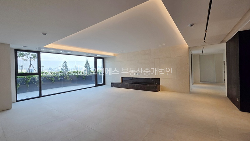 서울 용산구 한남동 유엔빌리지 귀한 신축 고급빌라 르블랑 한남 분양 매매 매물번호 15020 사진 2