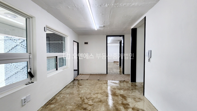 서울 용산구 이태원동 이태원동 리모델링 통임대 사무실 월세 매물번호 13626 사진 3