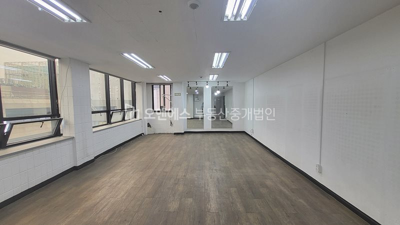 서울 중구 신당동 동대문 도매시장 가까운 사무실 월세 매물번호 12371 사진 1
