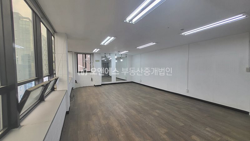 서울 중구 신당동 동대문 도매시장 가까운 사무실 월세 매물번호 12371 사진 2