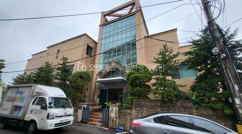 서울 용산구 한남동 남산타워 조망가능한 유엔빌리지 전세매물 전세 매물번호 12375 사진 1