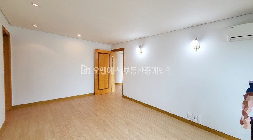 서울 용산구 한남동 남산타워 조망가능한 유엔빌리지 전세매물 전세 매물번호 12375 사진 16