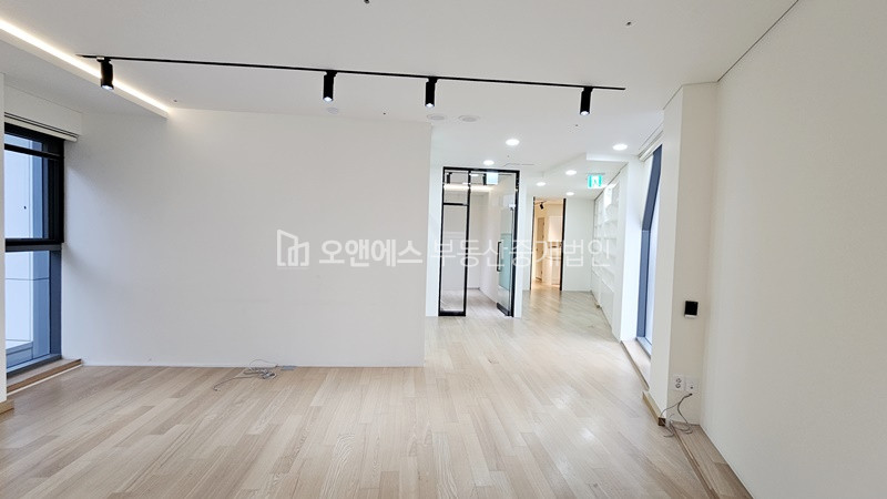 서울 용산구 한남동 한남동 랜드마크 사무실 임대 월세 매물번호 14761 사진 4