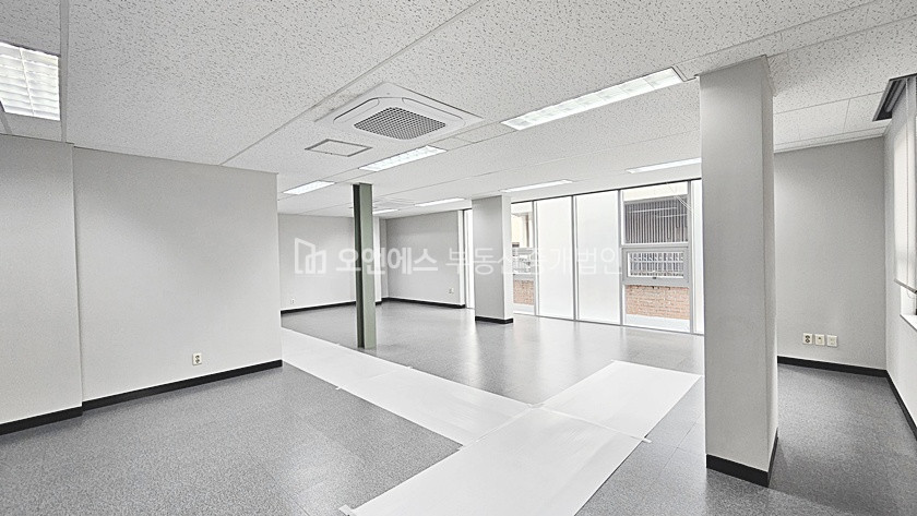 서울 용산구 한남동 유엔빌리지 내부 컨디션 좋은 3개층 연층 사용 사무실 월세 매물번호 14614 사진 4
