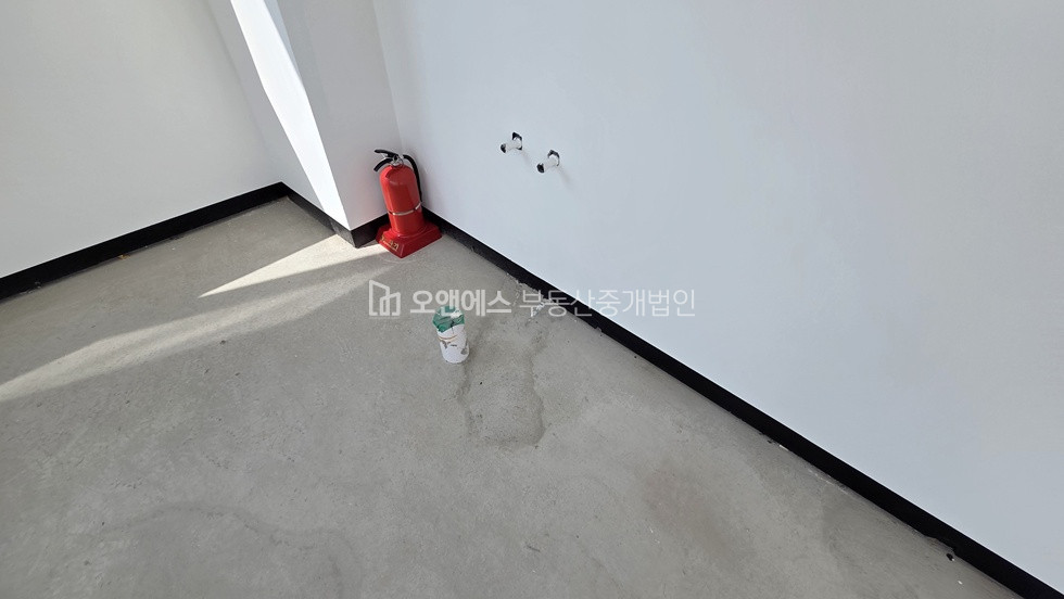 서울 용산구 이태원동 뒷동 이태원역 역세권 신축건물 첫입주 상가 월세 매물번호 15200 사진 3