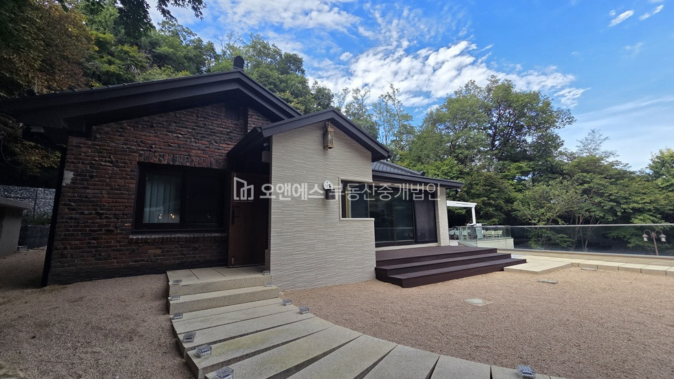 서울 성북구 정릉동 정릉 대지 249평 단독주택 매매 매물번호 15188 사진 1