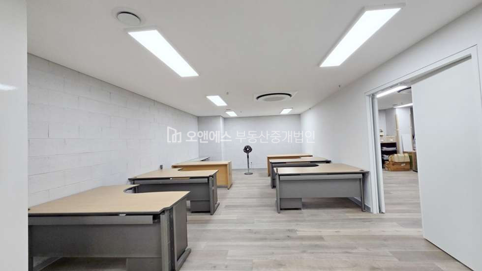 서울 중구 신당동 신축 첫입주 사무실임대 냉난방기완비 단독층 사용 월세 매물번호 14214 사진 2