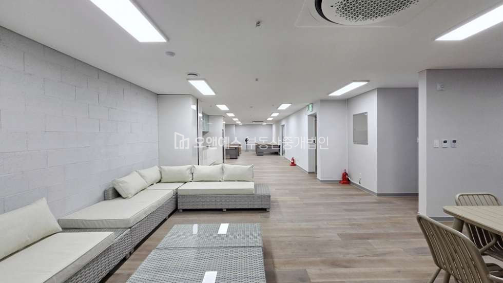 서울 중구 신당동 신축 첫입주 사무실임대 냉난방기완비 단독층 사용 월세 매물번호 14214 사진 8