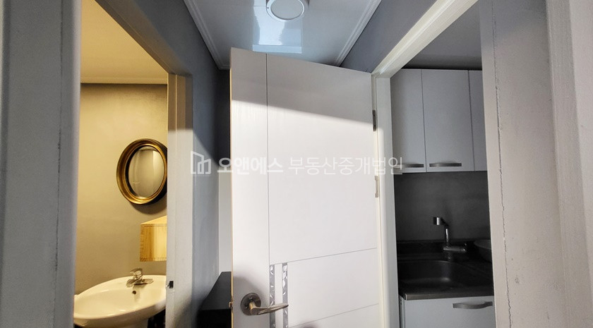 서울 용산구 이태원동 B1~1층 내부 복층 사무실/상가 월세 매물번호 12434 사진 11