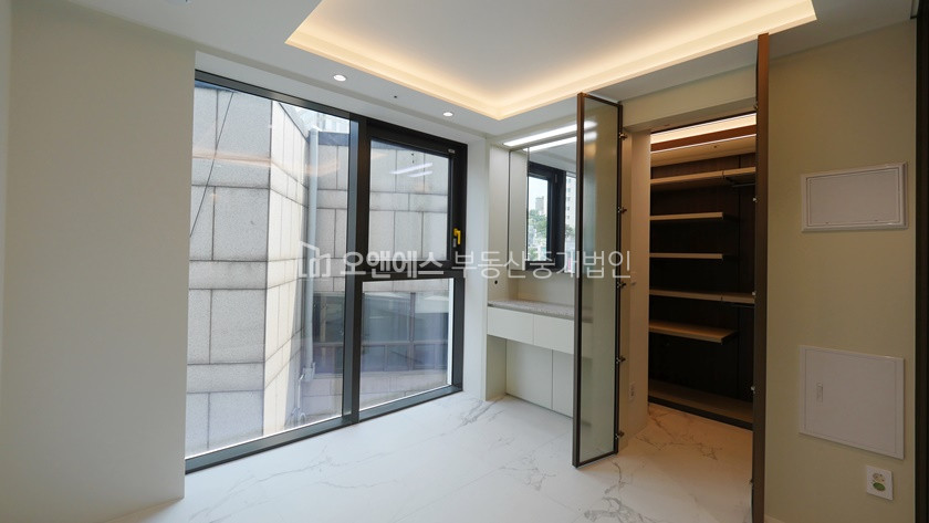 서울 용산구 한남동 깨끗한 신축 오피스텔 찾으신다면 여기 매매 매물번호 15475 사진 2