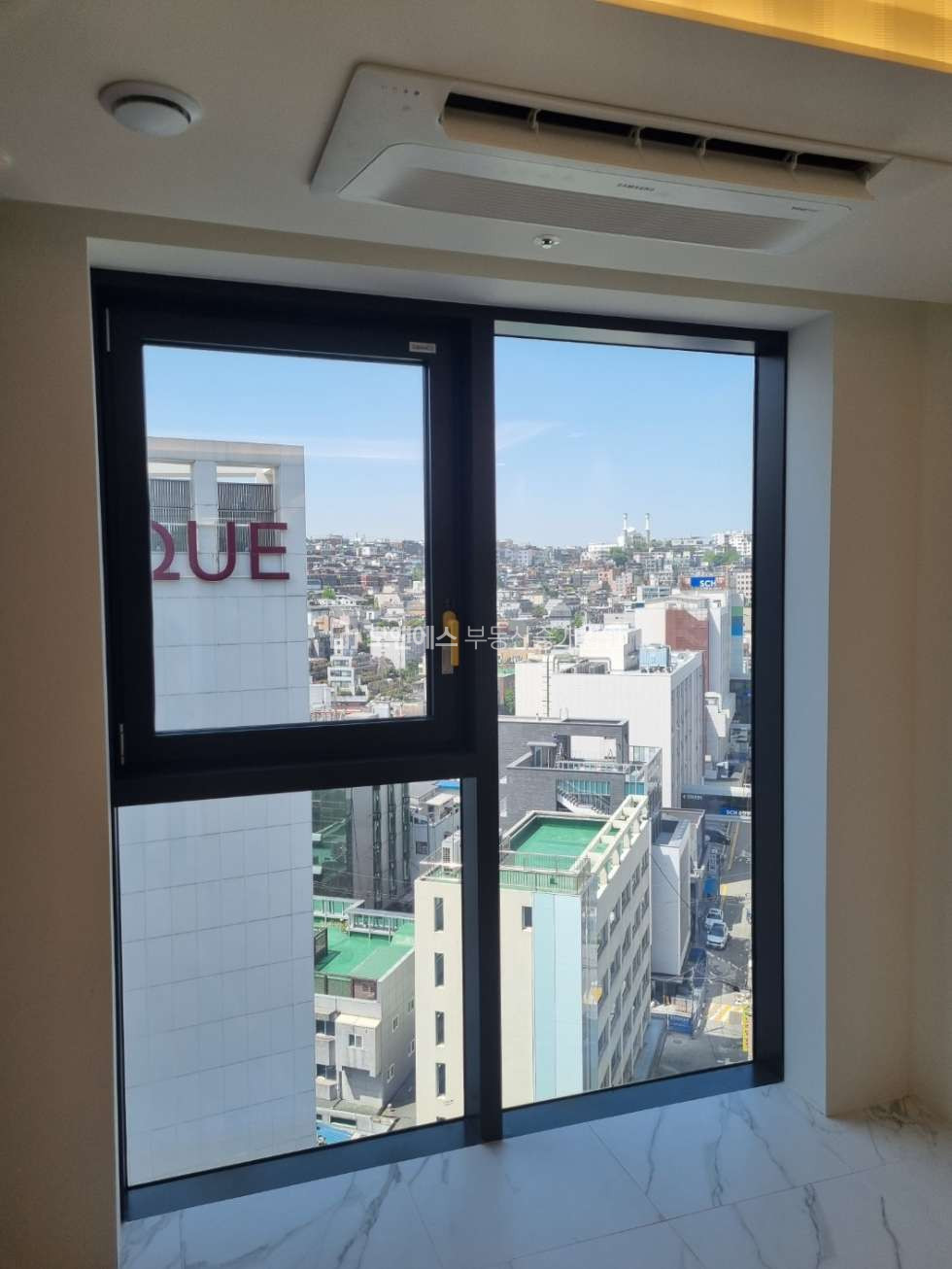 서울 용산구 한남동 몬트레아한남동 몬트레아 한남 채광 좋은 12층 세대 월세 매물번호 15496 사진 5