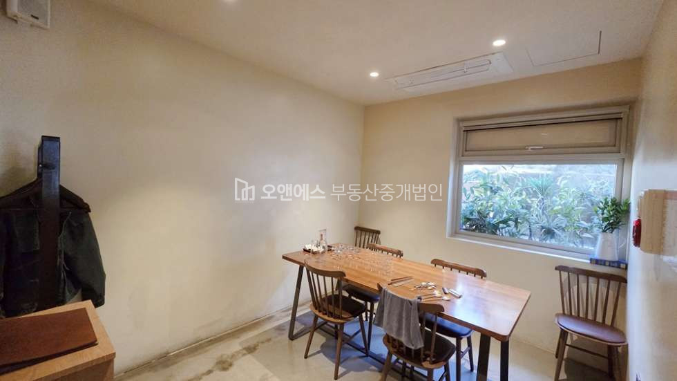 서울 용산구 한남동 제1호동 한남동 상권좋은 단독주택형 상가 임대 월세 매물번호 15560 사진 8