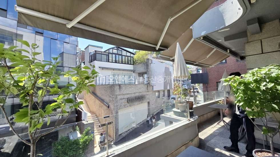 서울 용산구 한남동 제1호동 한남동 상권좋은 단독주택형 상가 임대 월세 매물번호 15560 사진 11