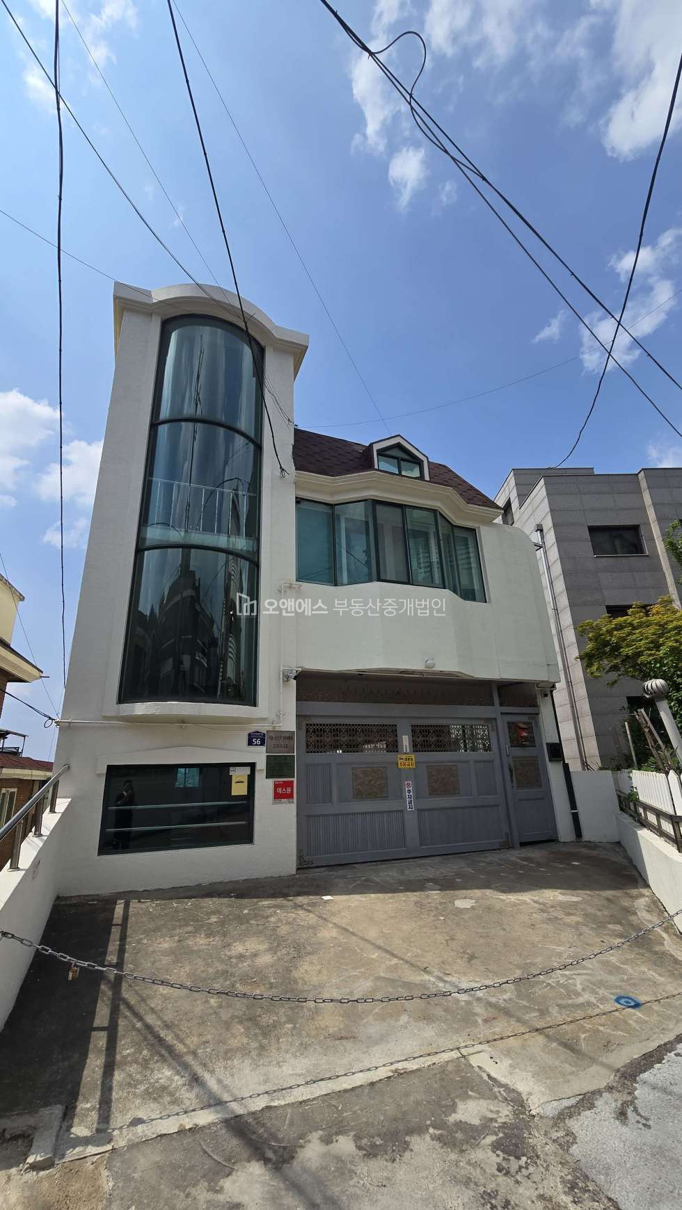 서울 용산구 이태원동 주1동 하얏트 호텔 인근 대형 사무실, 상가 2개층 부분임대 및 통임대 월세 매물번호 15567 사진 1