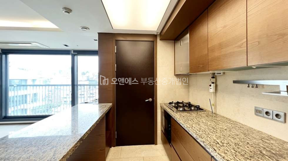 서울 용산구 한남동 810 131동 한남더힐 귀한 전세 물건 전세 매물번호 15582 사진 6
