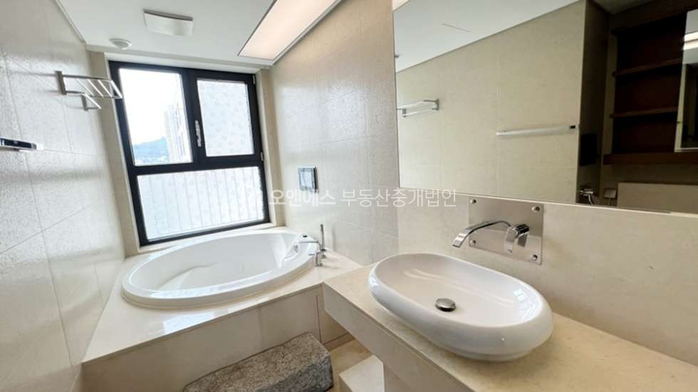 서울 용산구 한남동 810 131동 한남더힐 귀한 전세 물건 전세 매물번호 15582 사진 9