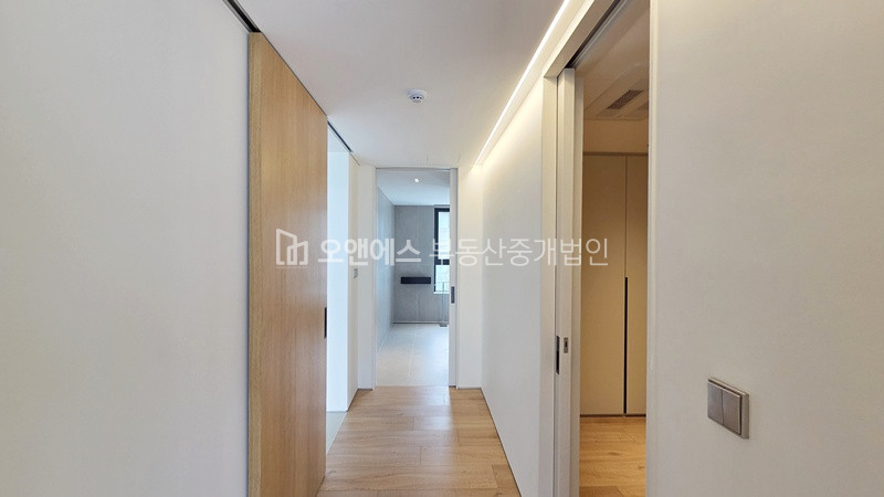 서울 용산구 한남동 한남동 11-49, 유엔빌리지 미친 한강뷰 신축 첫입주 전세 전세 매물번호 15017 사진 5