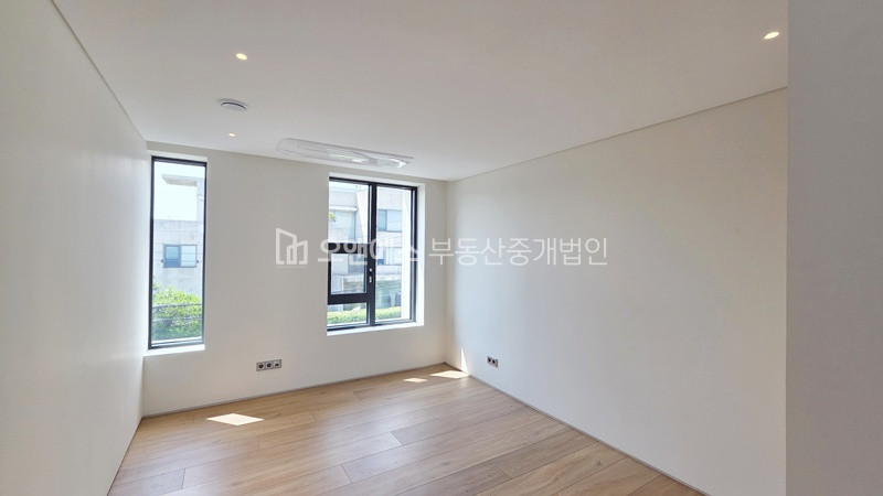 서울 용산구 한남동 한남동 11-49, 유엔빌리지 미친 한강뷰 신축 첫입주 전세 전세 매물번호 15017 사진 9