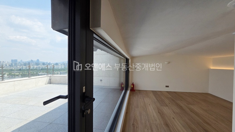 서울 용산구 한남동 한남동 11-49, 유엔빌리지 미친 한강뷰 신축 첫입주 전세 전세 매물번호 15017 사진 14