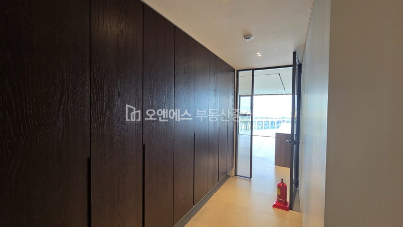 서울 용산구 한남동 한남동 11-49, 유엔빌리지 미친 한강뷰 신축 첫입주 전세 전세 매물번호 15017 사진 23