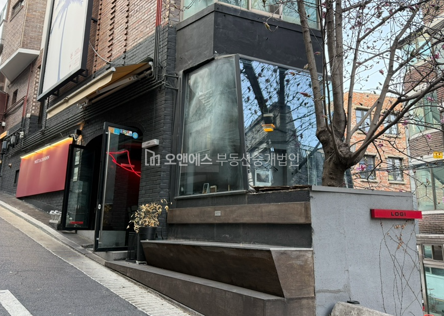 서울 용산구 한남동 흑백요리사 매장 한남동 카페거리 매장 월세 매물번호 15591 사진 2