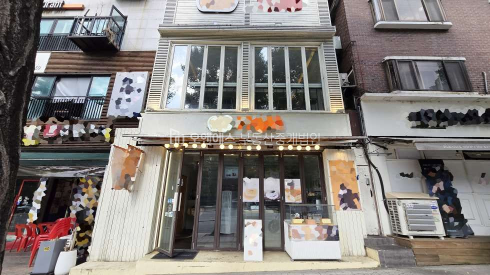 서울 용산구 이태원동 이태원동 대로변 유동인구 많은 베이터리 카페 월세 매물번호 15606 사진 1