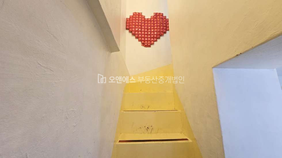 서울 용산구 이태원동 이태원동 대로변 유동인구 많은 베이터리 카페 월세 매물번호 15606 사진 5