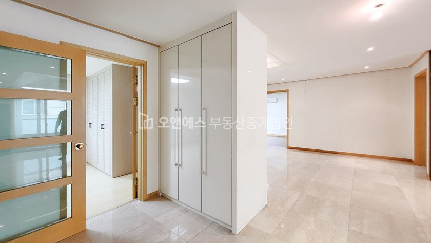서울 용산구 한남동 653-10, 302호 한남동 고급빌라 실입주 가능 매매물건 매매 매물번호 12386 사진 7