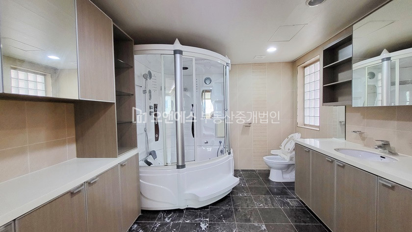 서울 용산구 한남동 653-10, 302호 한남동 고급빌라 실입주 가능 매매물건 매매 매물번호 12386 사진 14