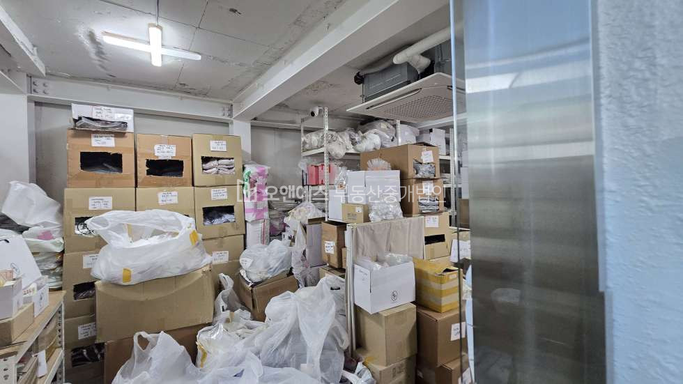 서울 용산구 한남동 나인원 한남 패션거리 4개층 통임대 월세 매물번호 15599 사진 9