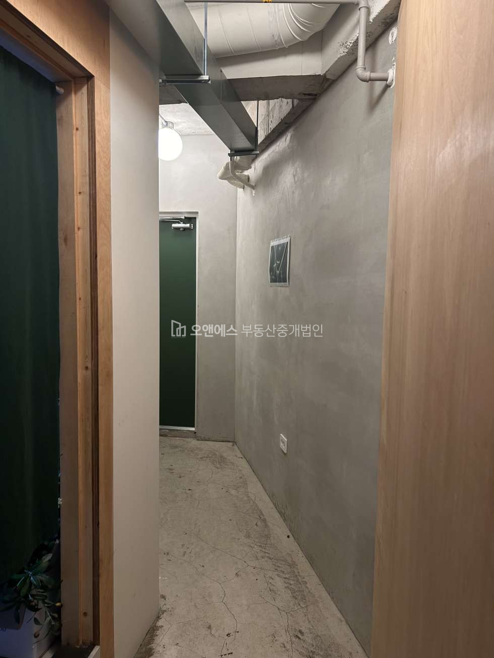 서울 용산구 용산동2가 주건축물제1동 해방촌 중심에서 시작하는 성공적인 브랜드 공간 월세 매물번호 15623 사진 9