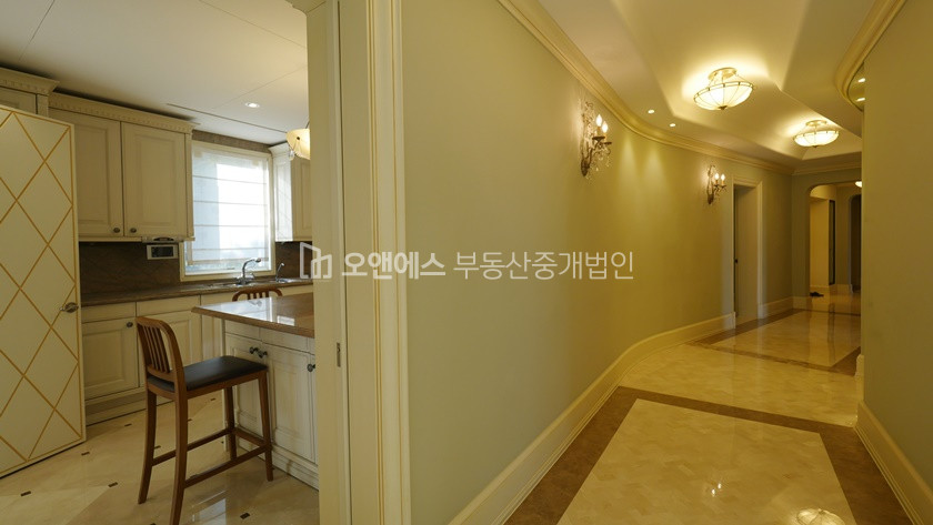 서울 용산구 한남동 11-132 101동, 헤렌하우스 302호 (공부상 ) 유엔빌리지 헤렌하우스 매매 매매 매물번호 12633 사진 8