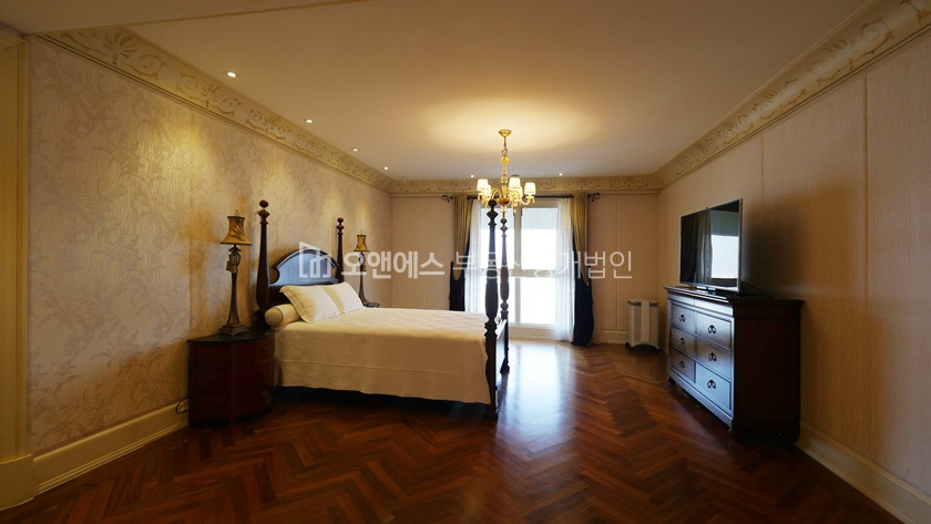 서울 용산구 한남동 11-132 101동, 헤렌하우스 302호 (공부상 ) 유엔빌리지 헤렌하우스 매매 매매 매물번호 12633 사진 9