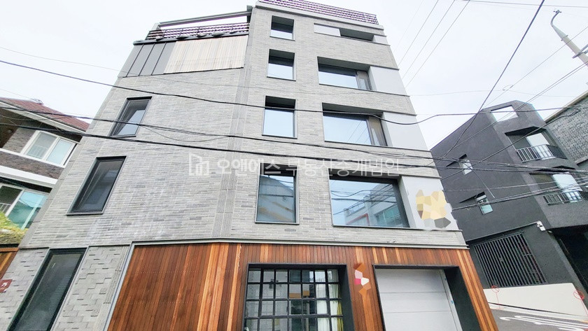 서울 용산구 이태원동 올 리모델링한 신축급 조망굿 빌딩 매매 매물번호 12554 사진 1