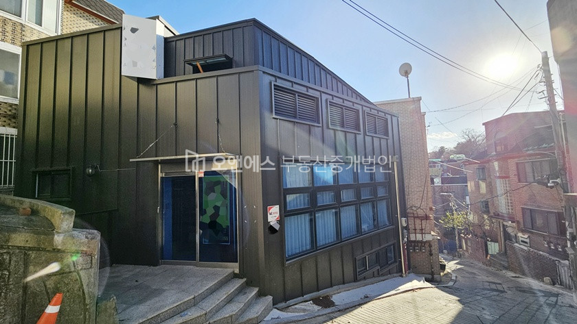 서울 중구 신당동 남산성곽길 2층 꼬마빌딩 월세 매물번호 14712 사진 1