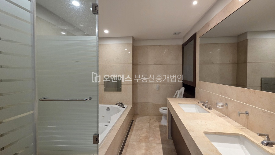 서울 용산구 이태원동 124-1 이태원 대표 고급빌라 준아트빌 월세 월세 매물번호 15513 사진 12