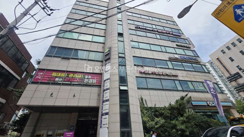 서울 중구 신당동 약수역 초 역세권 대단지 아파트 정문 앞 즉시입주 가능 월세 매물번호 15654 사진 6